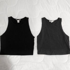 Black & Gray Muscle Tanks 💜